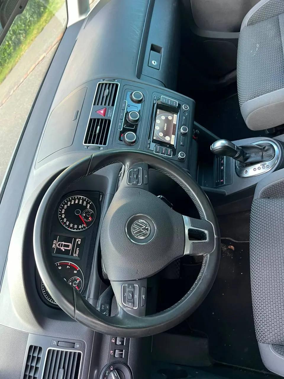 volkswagen touran 7