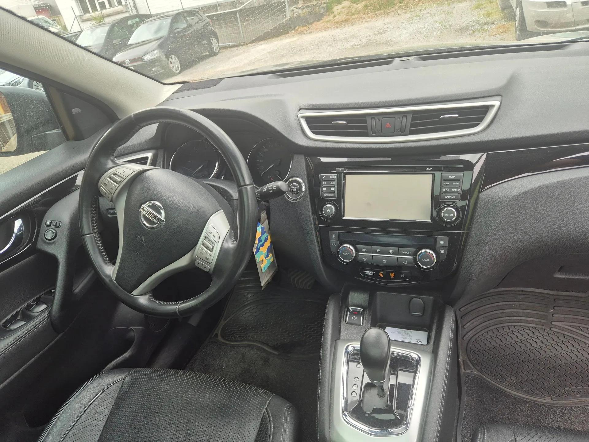 nissan qashqai 7