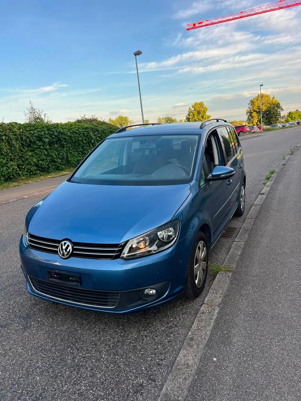 volkswagen touran 9
