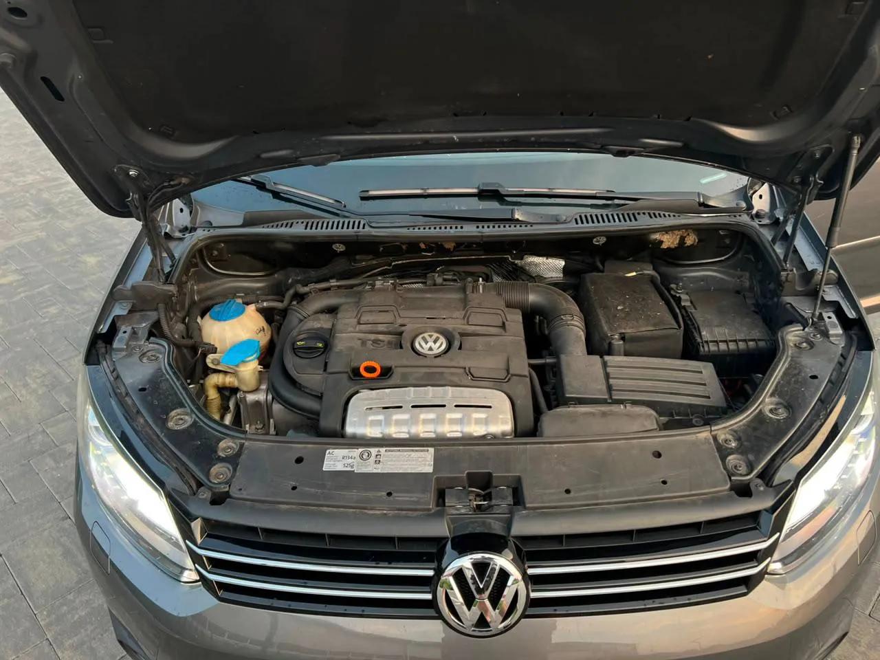 volkswagen touran 9