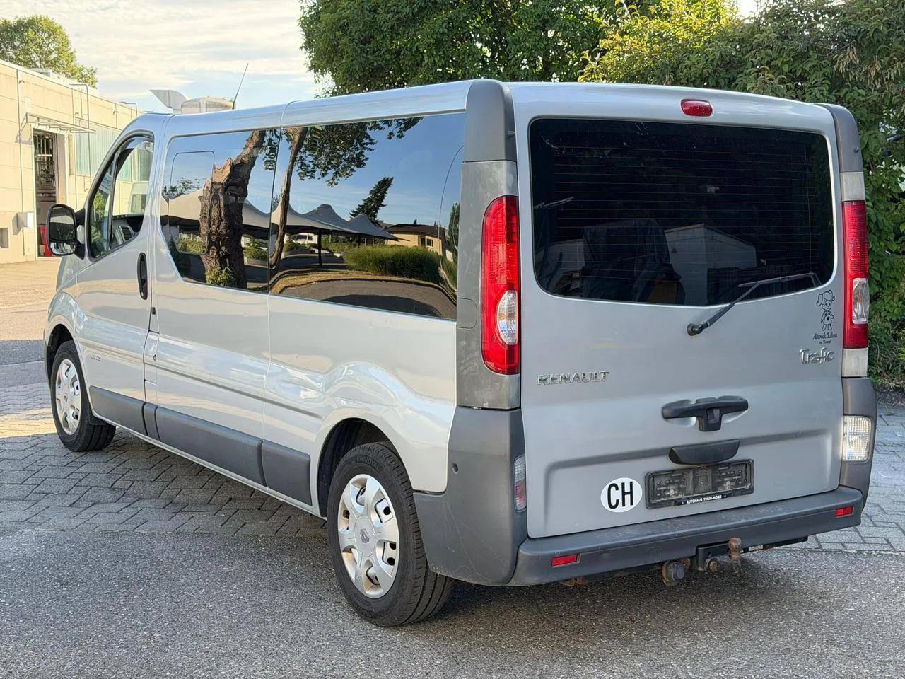 renault trafic 3