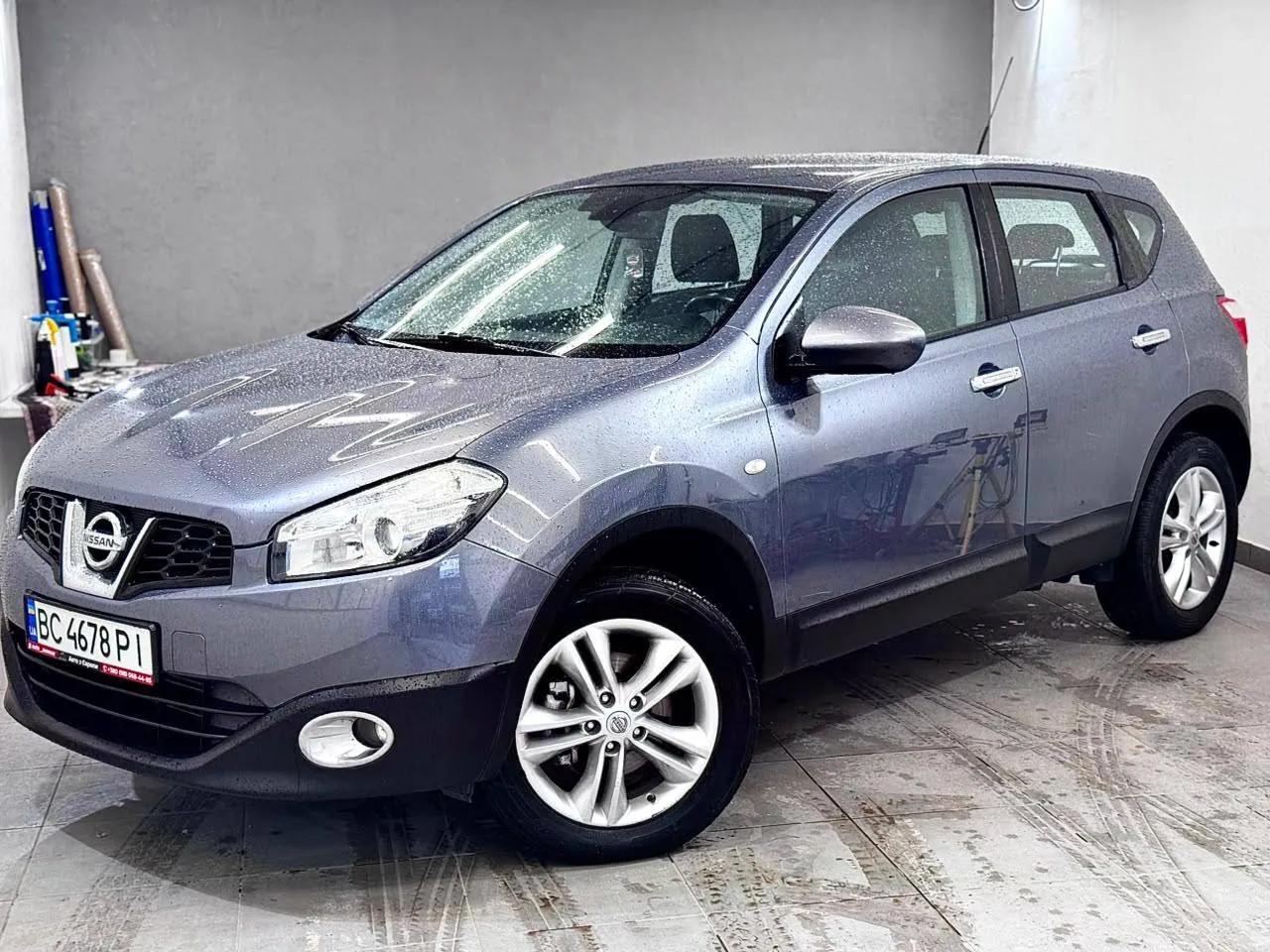 nissan qashqai 2010
