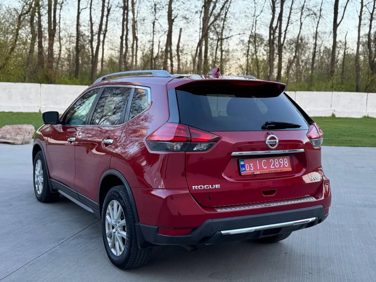nissan ROGUE 4