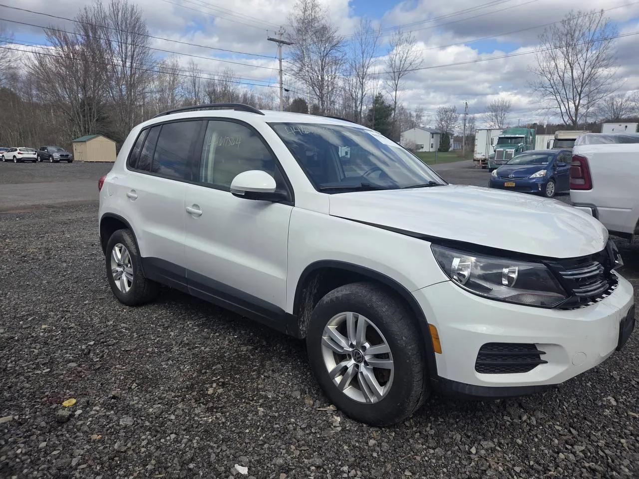 volkswagen tiguan 2
