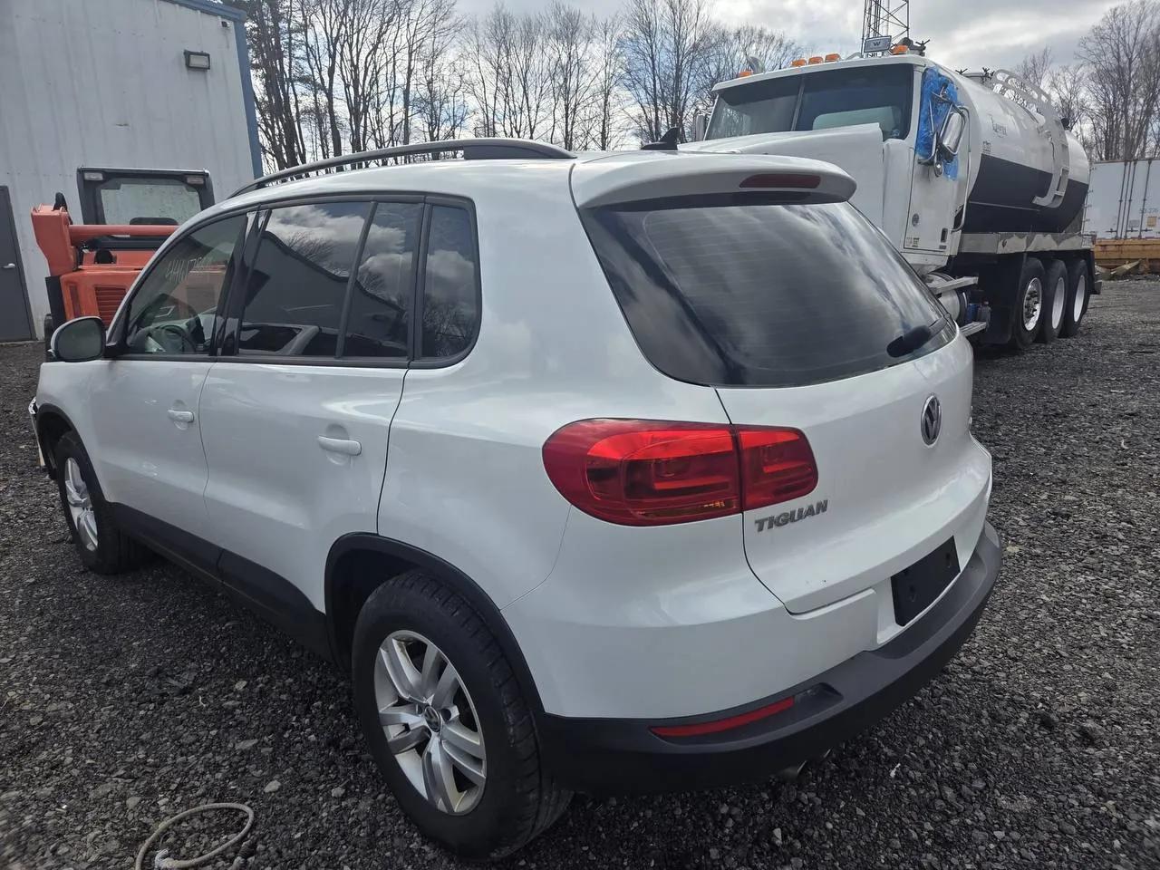 volkswagen tiguan 4